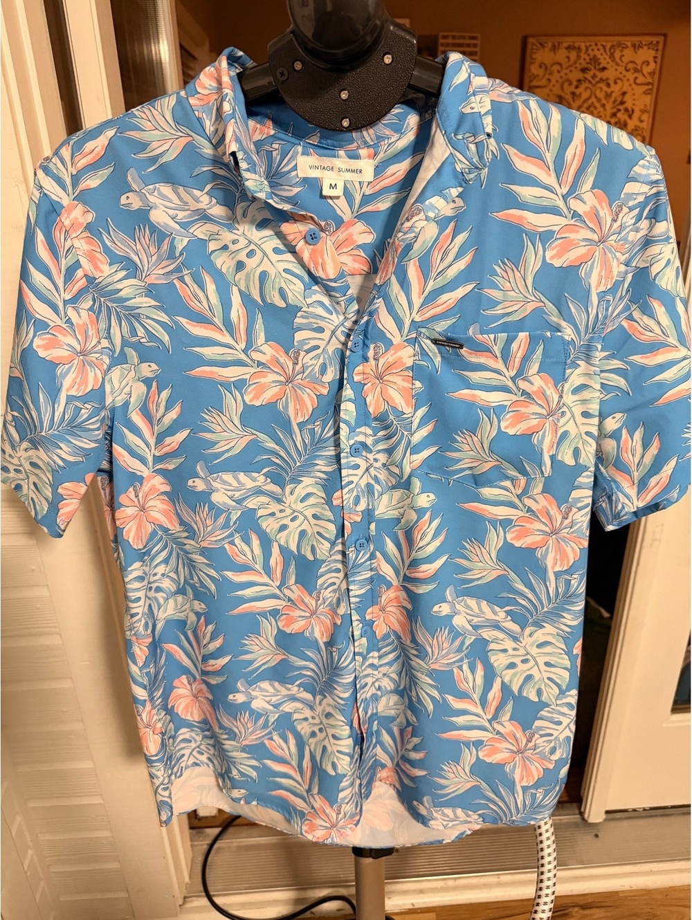 Vintage Summer blue tropical short sleeve button-up shirt